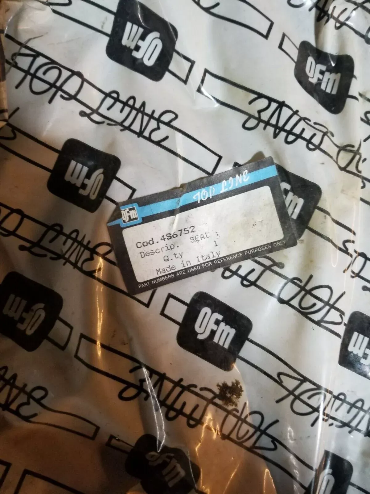 4S6752 - SEAL-LIP TYPE QFM